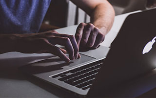 九游娱乐APP-国内外电竞赛事合作持续深化，行业格局调整，国外电竞比赛